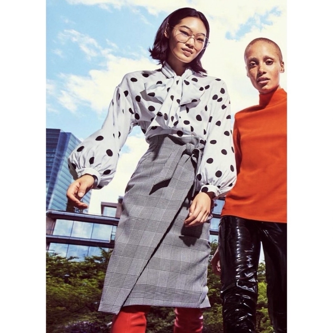 H&M(エイチアンドエム)のグレンチェックタイトスカート H&M グレー レディースのスカート(ひざ丈スカート)の商品写真