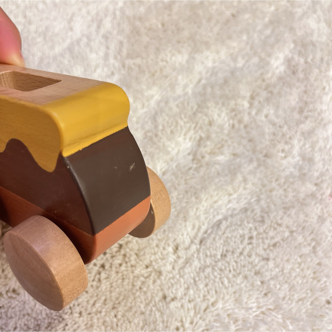 KIDEA(キディア)のDisney KIDEA くまのプーさん　キディア ディズニー　車　プッシュカー エンタメ/ホビーのおもちゃ/ぬいぐるみ(キャラクターグッズ)の商品写真