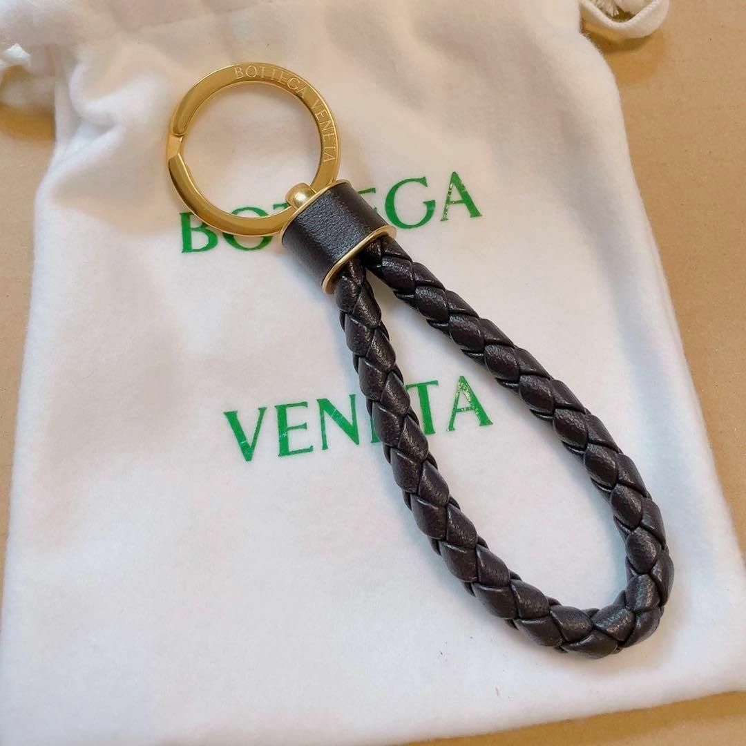 Bottega Veneta(ボッテガヴェネタ)のボッテガベネタ イントレチャート キーリング キーホルダー 新品 メンズのファッション小物(キーホルダー)の商品写真