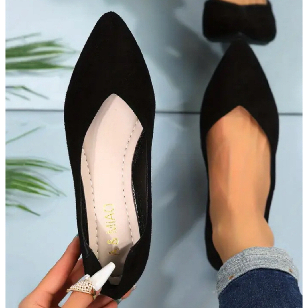 【新品・未使用】フラットパンプス　黒　24cm レディースの靴/シューズ(ハイヒール/パンプス)の商品写真