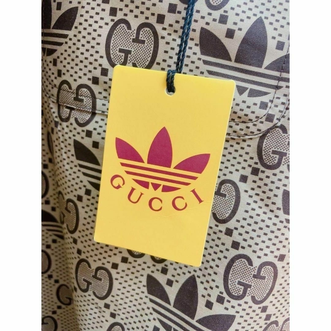 Gucci(グッチ)のGUCCI adidas リバーシブル ケープコート ユニセックス タグあり メンズのジャケット/アウター(ポンチョ)の商品写真