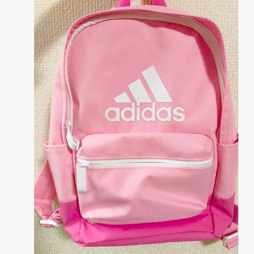 adidas(アディダス)のadidasこども用リュック キッズ/ベビー/マタニティのこども用バッグ(リュックサック)の商品写真