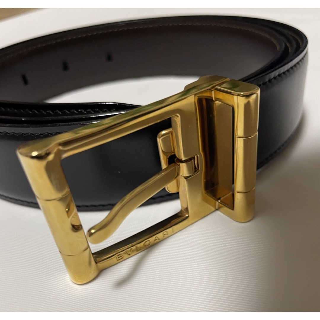専用新品BVLGARI ブルガリ ベルト メンズ リバーシブル ゴールド 専用新品BVLGARI ブルガリ ベルト メンズ リバーシブル ゴールド