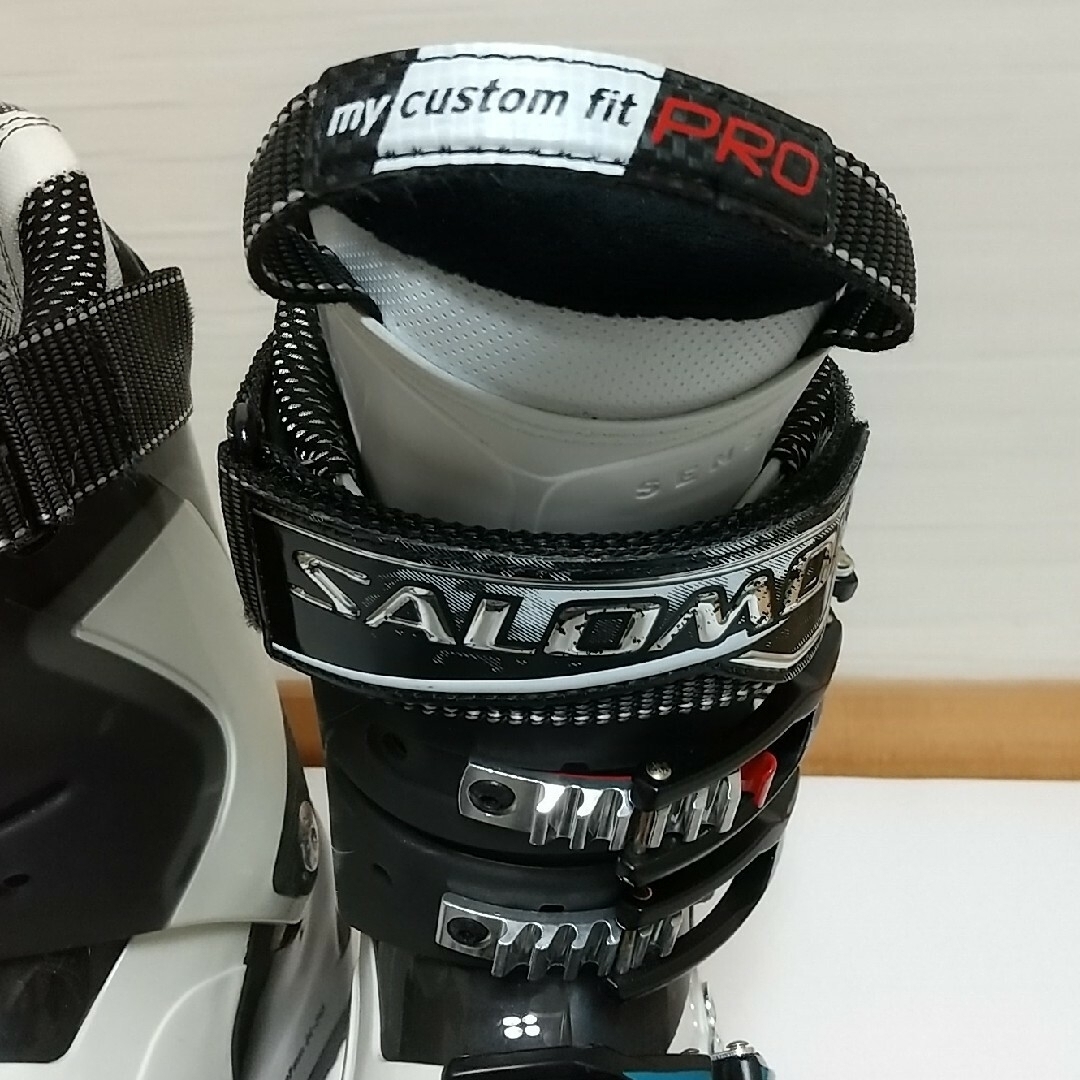 SALOMON(サロモン)のSALOMON サロモン スキーブーツ 24.5cm スポーツ/アウトドアのスキー(ブーツ)の商品写真