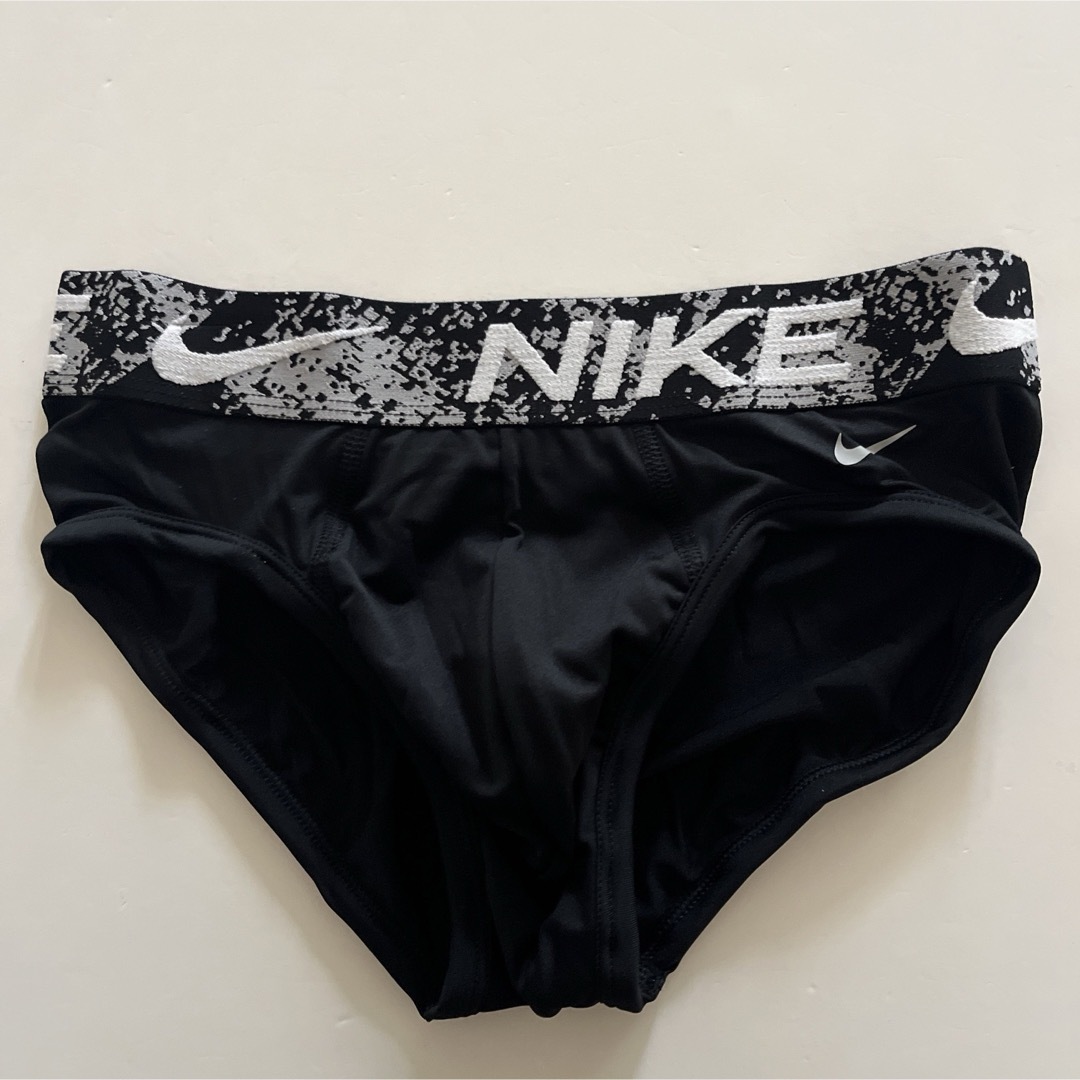 NIKE(ナイキ)のNIKE ナイキ　メンズビキニ　S(XS) スポーツインナー　男性ビキニ　下着 メンズのアンダーウェア(その他)の商品写真