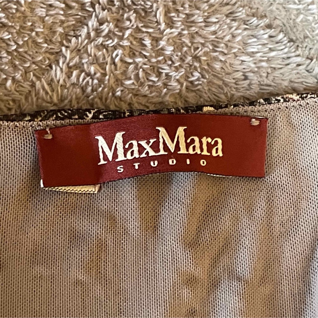 Max Mara(マックスマーラ)の美品　MaxMaraSTUDIO マックスマーラ　総柄　ロングワンピース　S レディースのワンピース(ロングワンピース/マキシワンピース)の商品写真