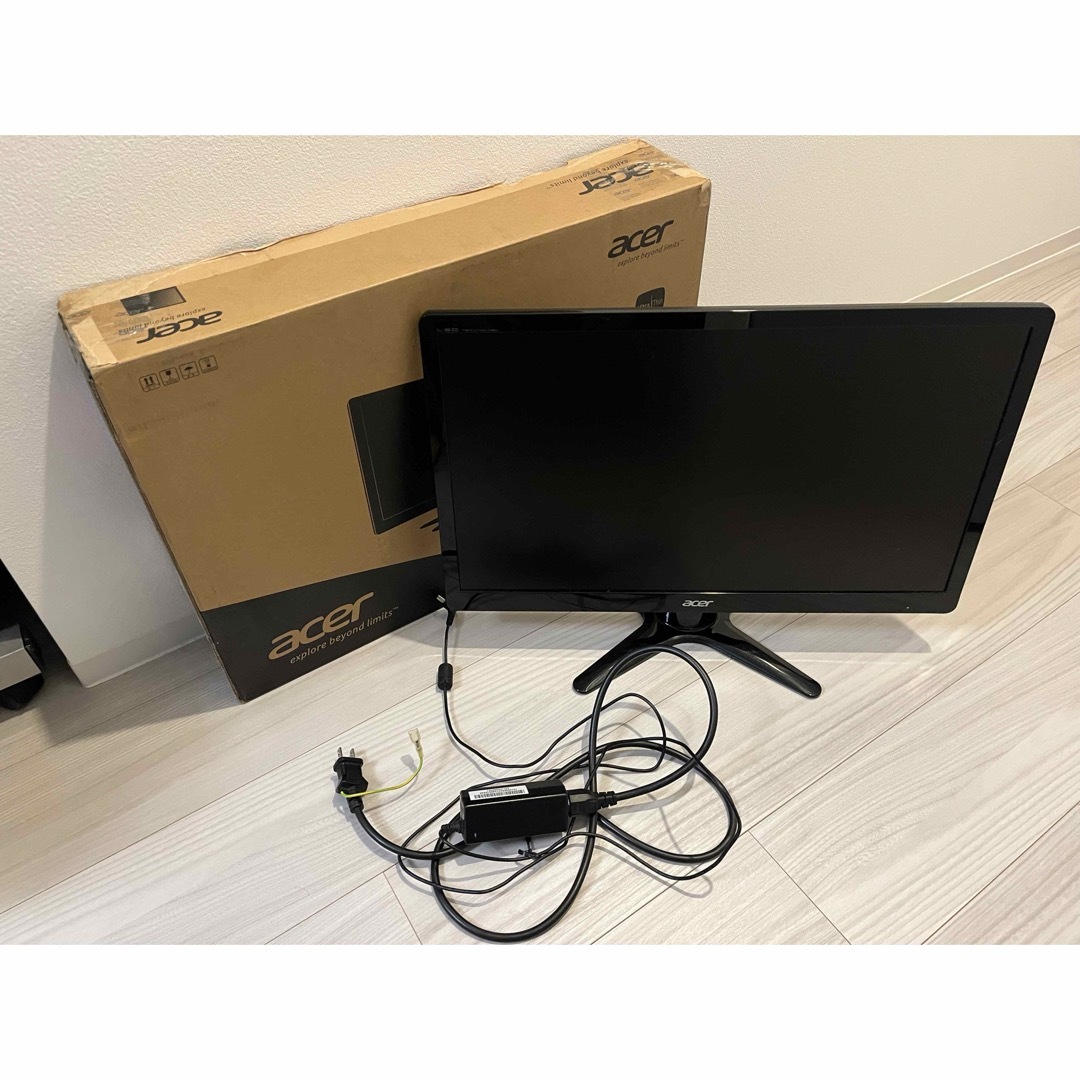 【美品】Acer  ワイドディスプレイ(21.5型) スマホ/家電/カメラのPC/タブレット(ディスプレイ)の商品写真