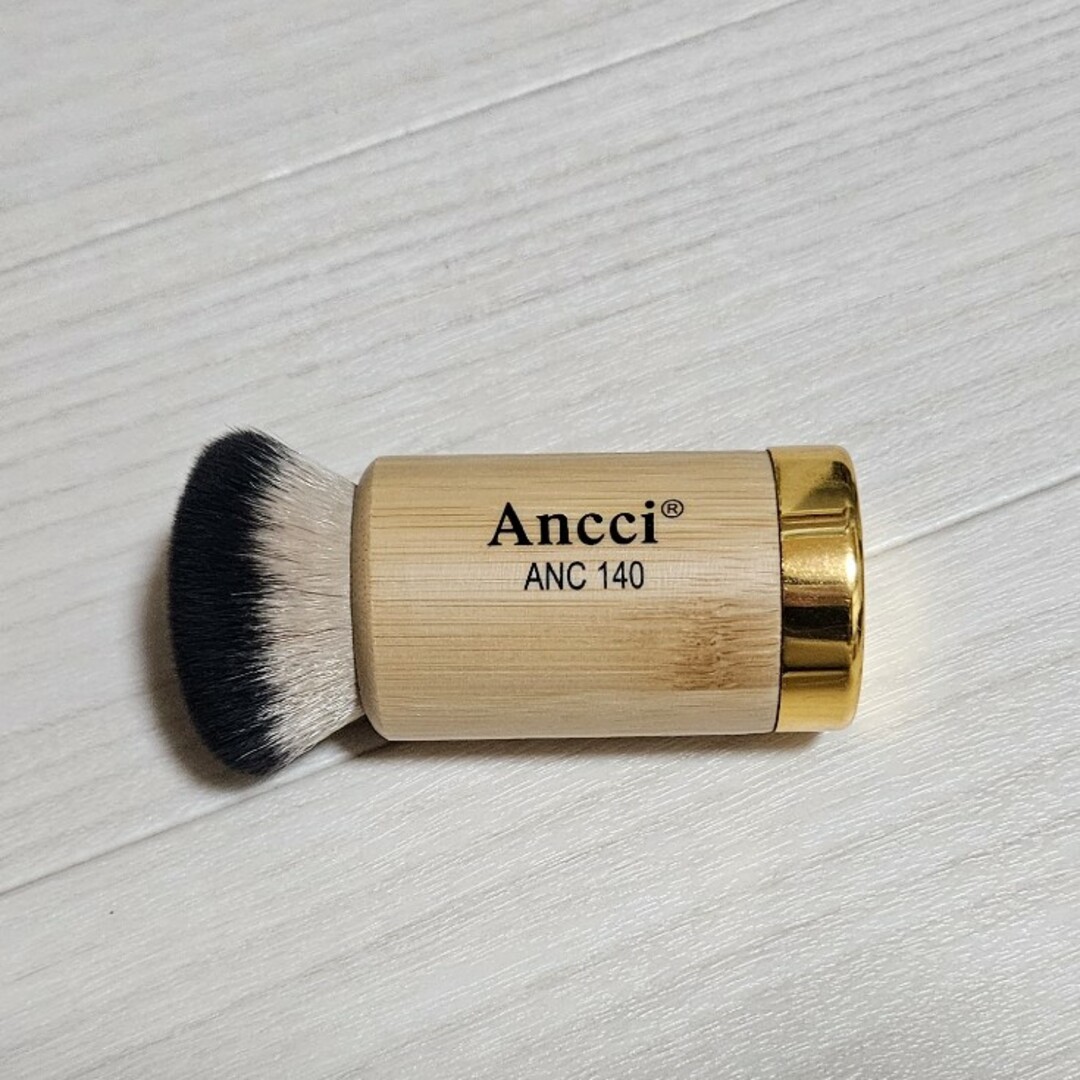 Ancci brush ANC 140 ブラシ コスメ/美容のベースメイク/化粧品(その他)の商品写真