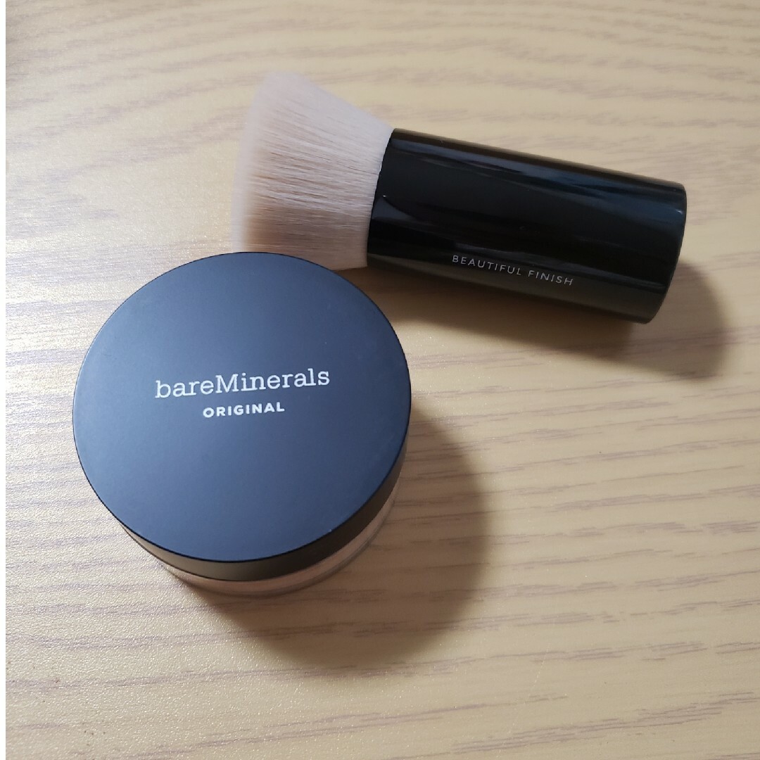 bareMinerals(ベアミネラル)のベアミネラル　オリジナルファンデーション コスメ/美容のベースメイク/化粧品(ファンデーション)の商品写真