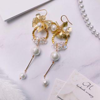 【709】cotton perl flower(ピアス)