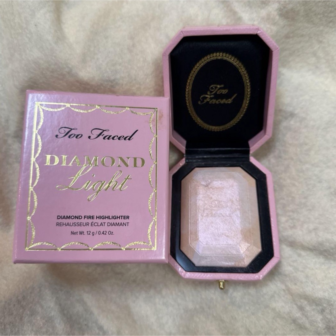 Too Faced(トゥフェイス)のToo Faced トゥー フェイス)(Fancy Pink Diamond） コスメ/美容のベースメイク/化粧品(フェイスカラー)の商品写真