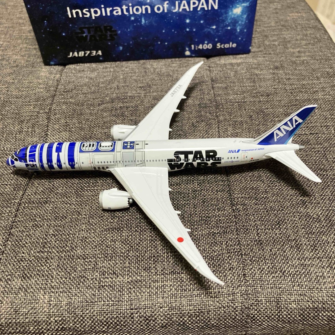 @美品 @レア　ANA STAR WARS Boeing787-9 特別塗装機 エンタメ/ホビーのテーブルゲーム/ホビー(航空機)の商品写真