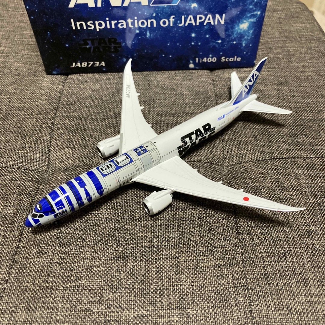 @美品 @レア　ANA STAR WARS Boeing787-9 特別塗装機 エンタメ/ホビーのテーブルゲーム/ホビー(航空機)の商品写真