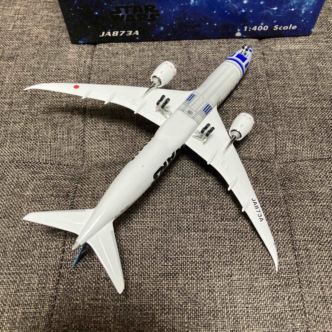 @美品 @レア　ANA STAR WARS Boeing787-9 特別塗装機 エンタメ/ホビーのテーブルゲーム/ホビー(航空機)の商品写真