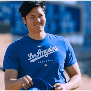 ナイキ(NIKE)の海外XLサイズ：ドジャース オーセンティック Tシャツ 大谷選手着用MLB公式(ウェア)