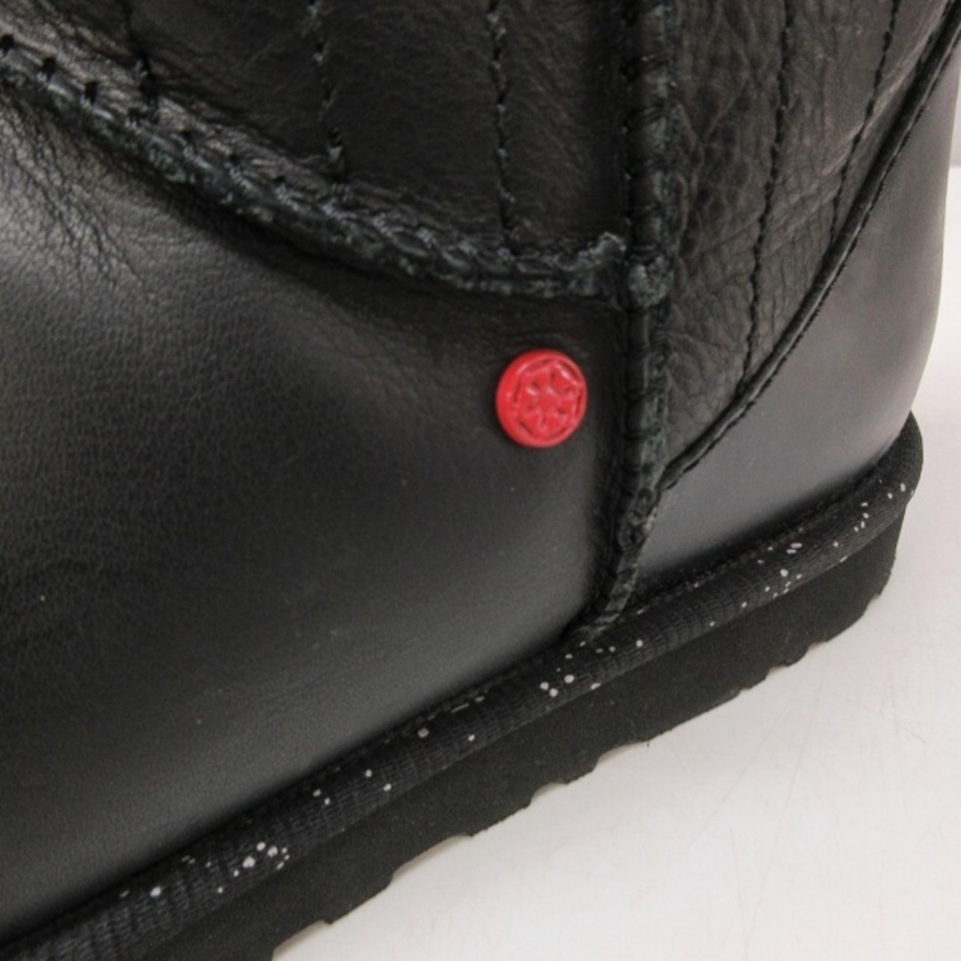 アグ オーストラリア×スターウォーズ コラボ ダースベイダー ブーツ 26cm メンズの靴/シューズ(ブーツ)の商品写真