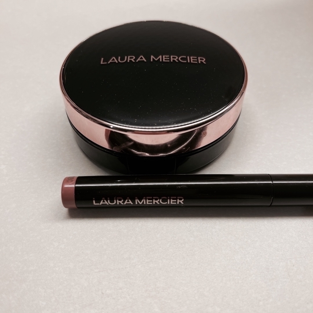 laura mercier(ローラメルシエ)のローラメルシエ   トーンアップクッションファンデ FAIR ROSE コスメ/美容のベースメイク/化粧品(ファンデーション)の商品写真