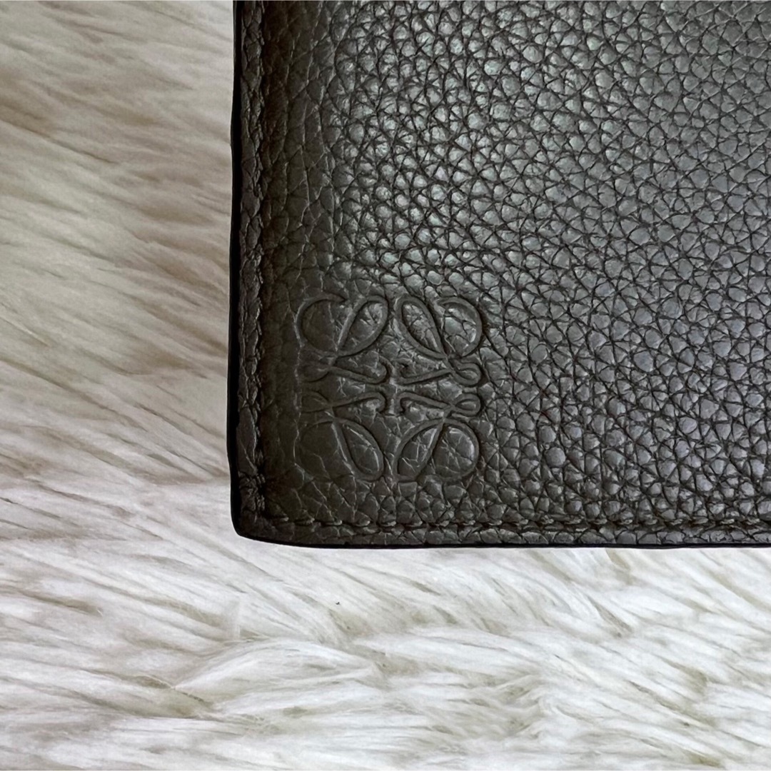 LOEWE - 美品♡タグ♡保存袋♡箱♡説明書付♡LOEWE ロエベ LOEWE - 美品♡タグ♡保存袋♡箱♡説明書付♡LOEWE ロエベ