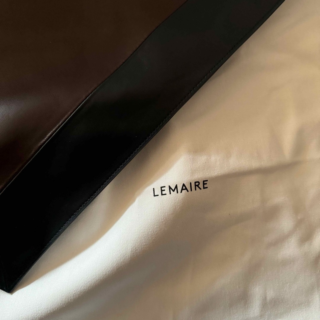 LEMAIRE(ルメール)の完売！Lemaire レザー　バンダナ　バッグ レディースのバッグ(ハンドバッグ)の商品写真