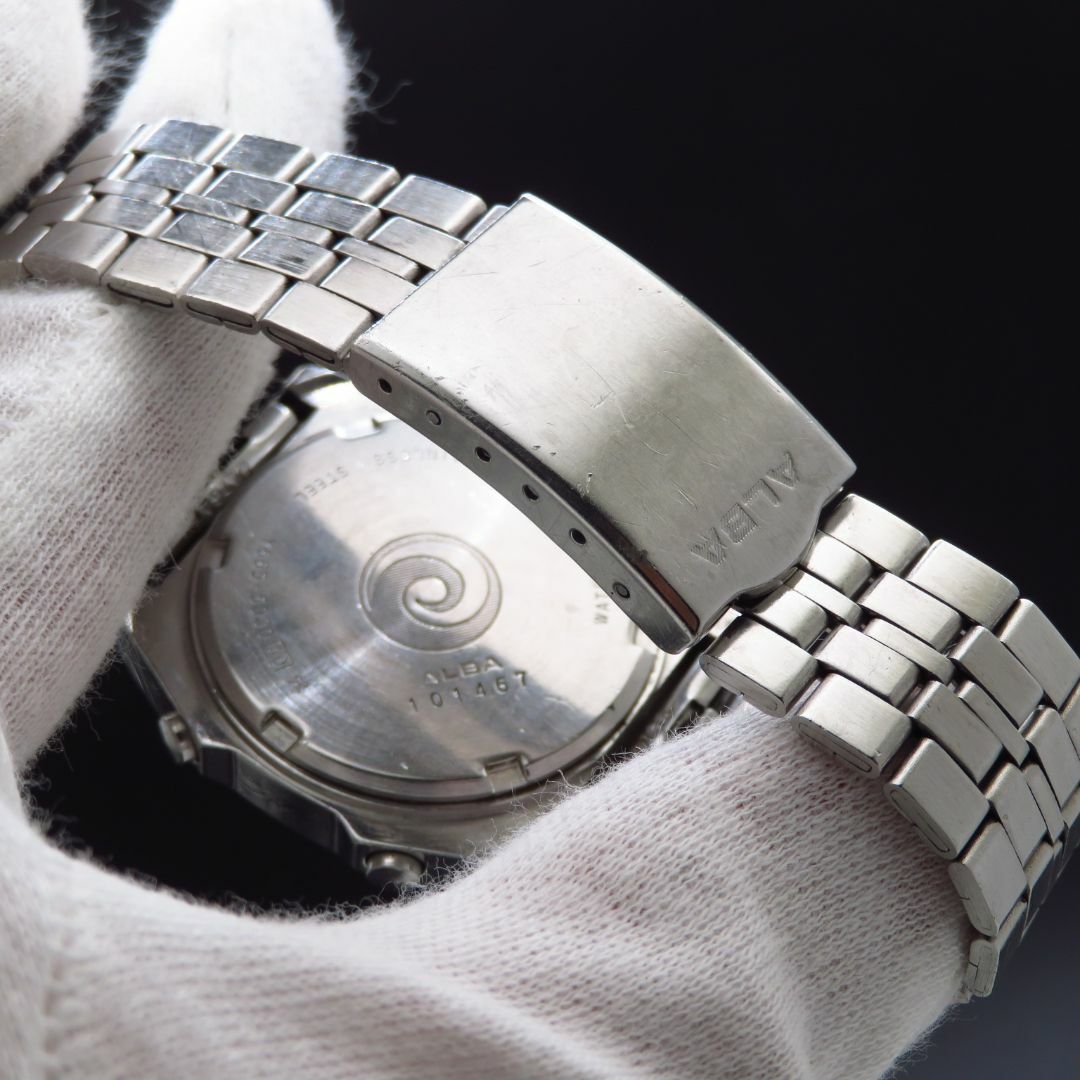 SEIKO(セイコー)のALBA MULTI COUNT デジタル腕時計 ビンテージ メンズの時計(腕時計(デジタル))の商品写真