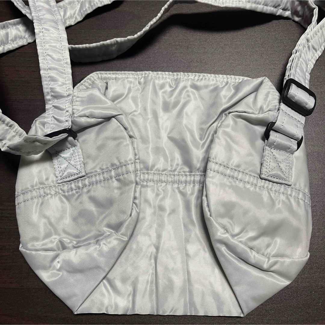 ジョージア　ショルダー　ミニドラムバッグ　シルバー メンズのバッグ(ドラムバッグ)の商品写真