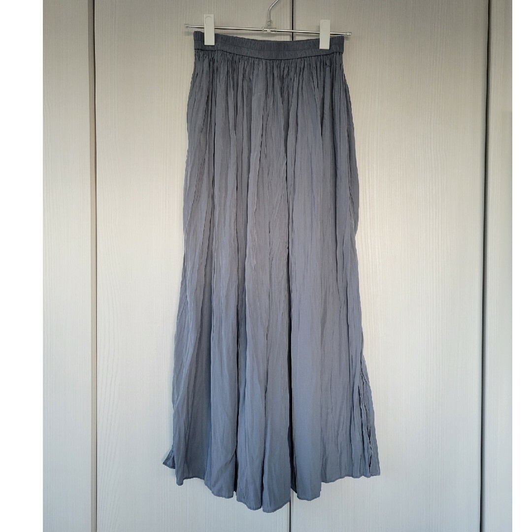 UNIQLO(ユニクロ)のユニクロ ＊ ギャザーロングスカート パンツ ＊ ブルー レディースのスカート(ロングスカート)の商品写真