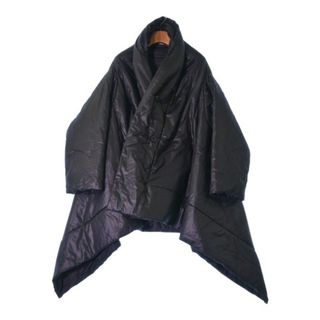 イッセイミヤケ(ISSEY MIYAKE)のISSEY MIYAKE イッセイミヤケ コート（その他） 3(L位) 黒 【古着】【中古】(その他)