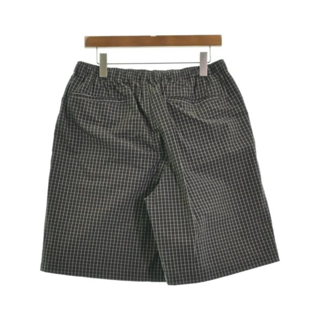 is-ness - is-ness イズネス ショートパンツ L グレーx白系 is-ness - is-ness イズネス ショートパンツ L グレーx白系