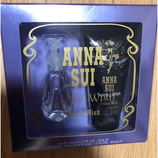 ANNA SUI  