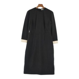 ジルサンダー(Jil Sander)のJIL SANDER ワンピース 34(XXS位) チャコールグレーx白 【古着】【中古】(ひざ丈ワンピース)