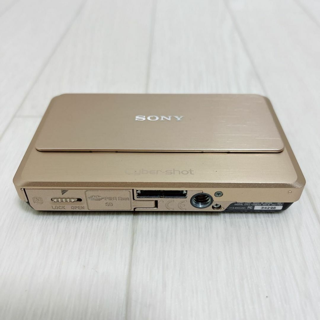 SONY(ソニー)のSONY デジタルカメラ Cybershot DSC-TX9/N ゴールド 良品 スマホ/家電/カメラのカメラ(コンパクトデジタルカメラ)の商品写真