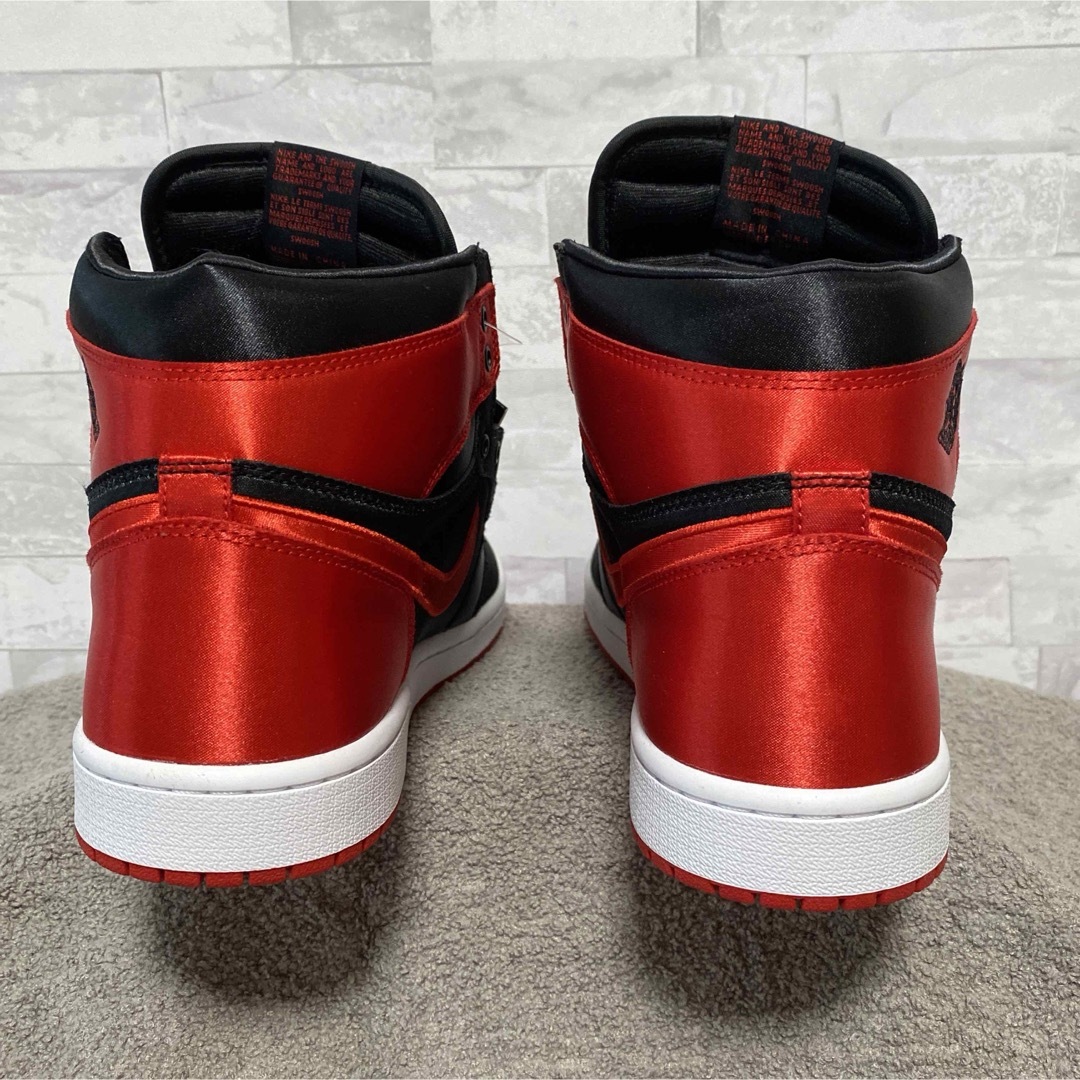 NIKE(ナイキ)の格安！新品未使用WMNS AIR JORDAN 1 RETRO HIGH OG メンズの靴/シューズ(スニーカー)の商品写真