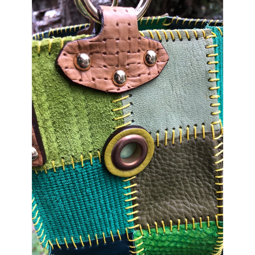JAMIN PUECH(ジャマンピュエッシュ)の未使用●Jamin puech グリーン系綺麗色レザーパッチワークビッグトートー レディースのバッグ(トートバッグ)の商品写真