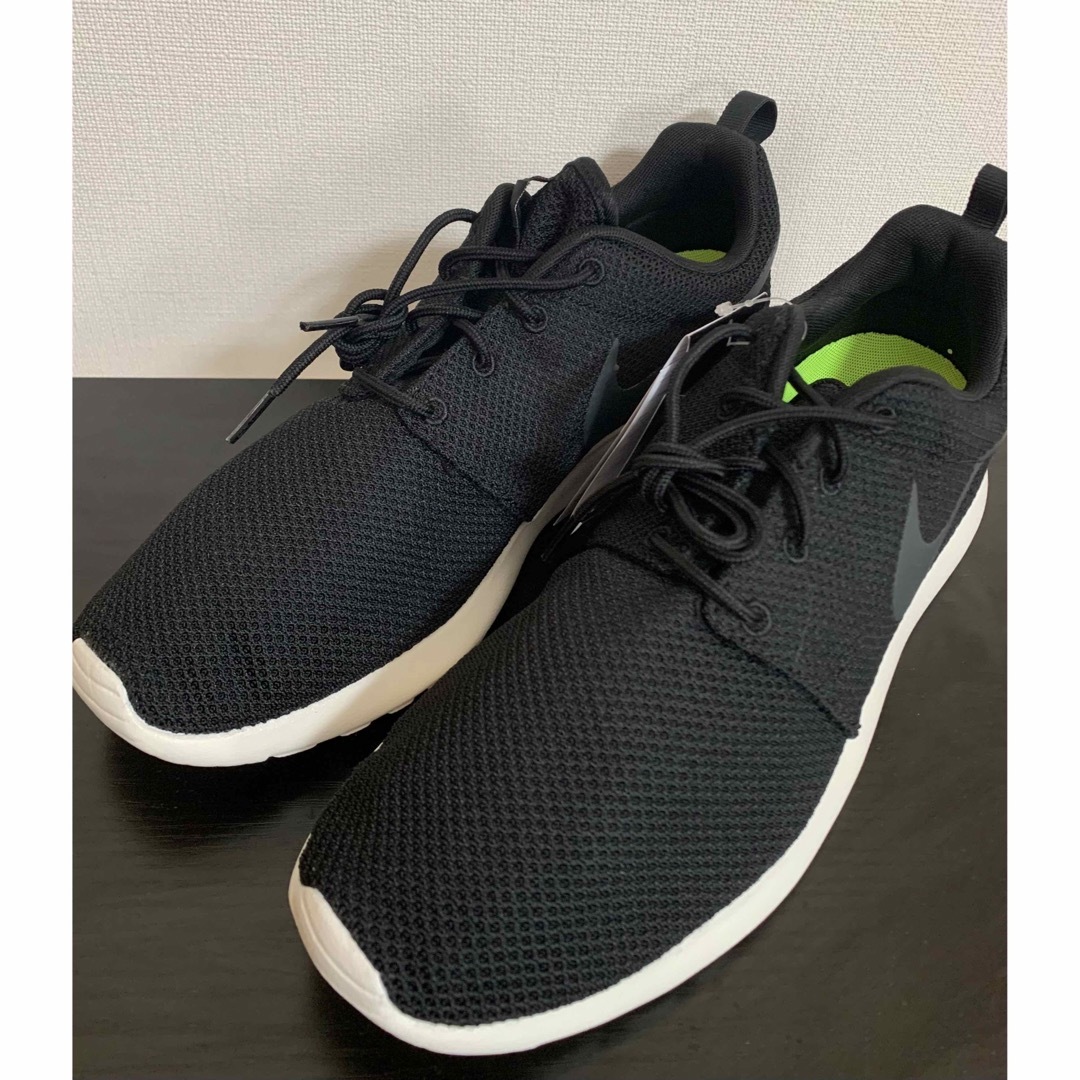 NIKE(ナイキ)のNIKE ROSHE ONE ナイキ ローシ ワン　511881-010 メンズの靴/シューズ(スニーカー)の商品写真