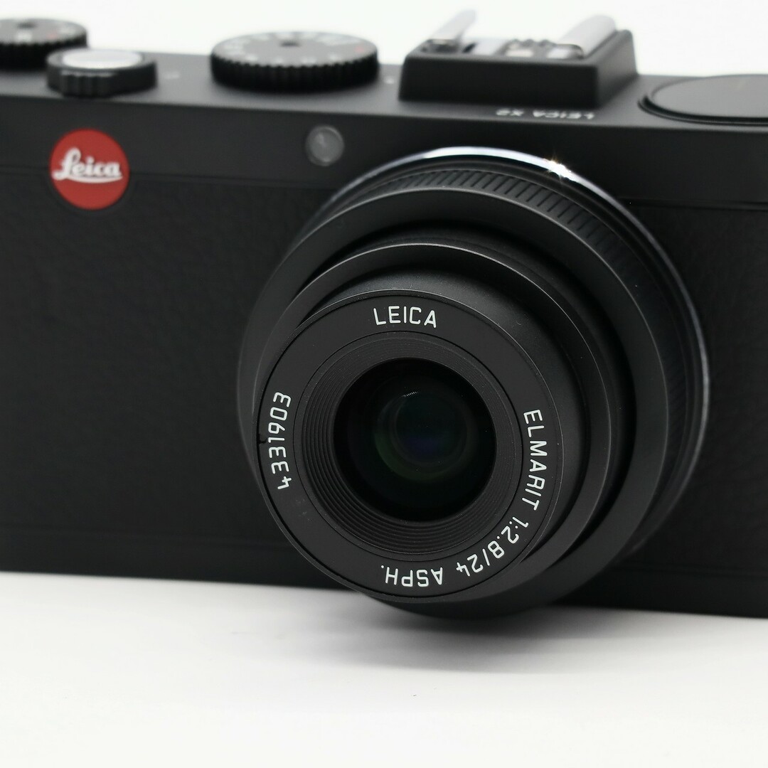 LEICA(ライカ)のLeica X2 ブラック 18450 2.7インチTFT LCD 16.5MP スマホ/家電/カメラのカメラ(コンパクトデジタルカメラ)の商品写真