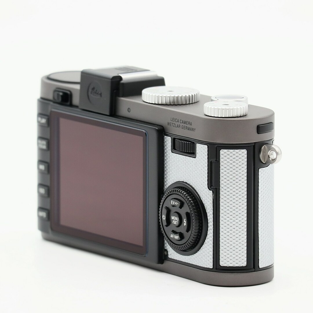 LEICA - Leica X-E Typ 102 2.7インチTFT LCD 16.5MPの通販 by LEICA - Leica X-E Typ 102 2.7インチTFT LCD 16.5MPの通販 by