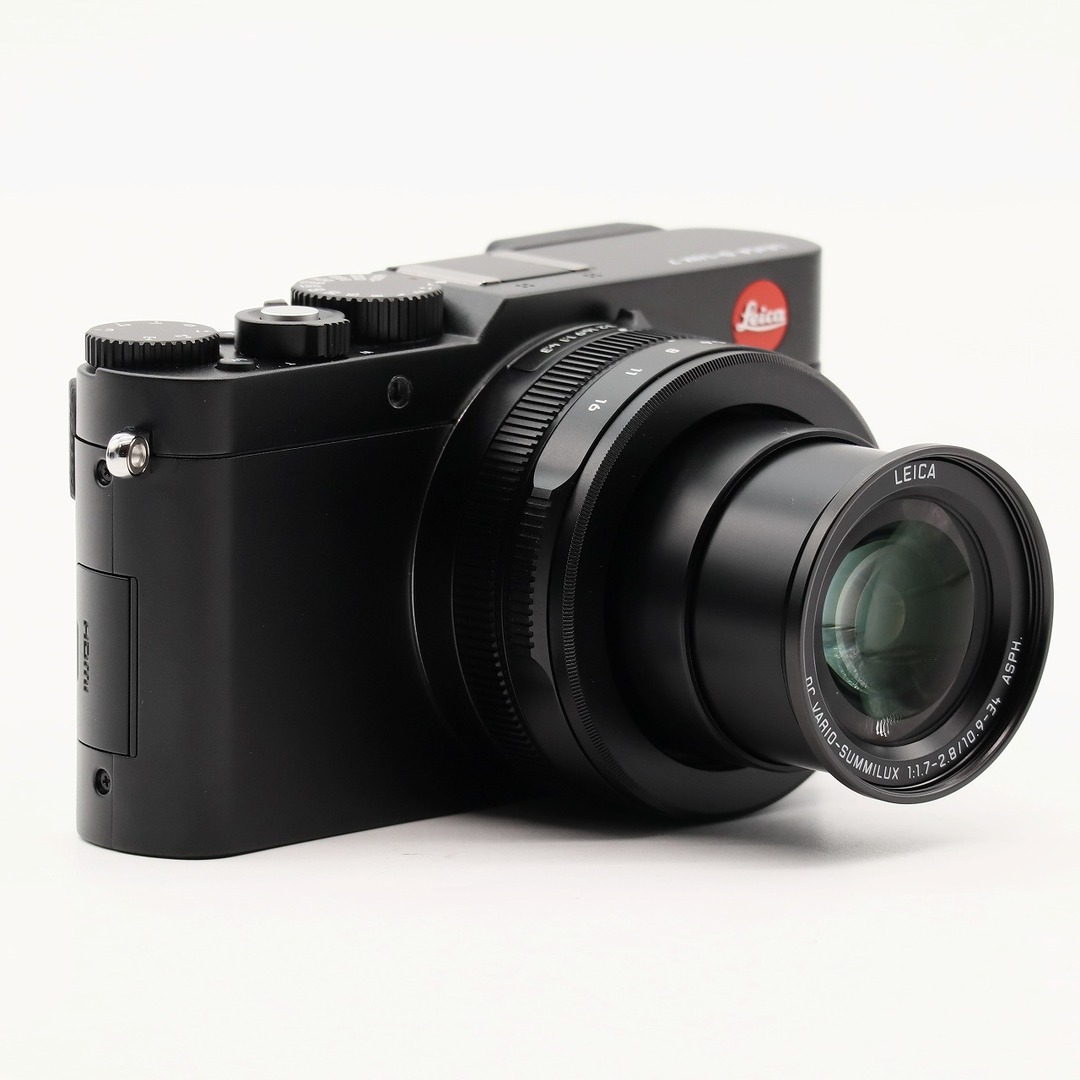 LEICA(ライカ)のLeica D-LUX7 ブラック スマホ/家電/カメラのカメラ(コンパクトデジタルカメラ)の商品写真