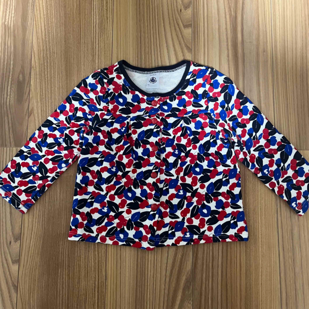 PETIT BATEAU(プチバトー)のプチバトー　カーディガン　86cm 24m キッズ/ベビー/マタニティのキッズ服女の子用(90cm~)(カーディガン)の商品写真