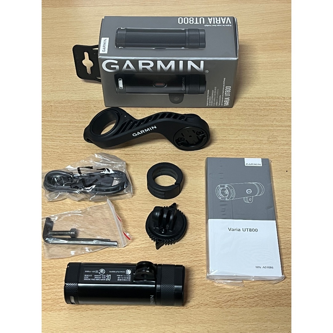 GARMIN(ガーミン)の【わたあめ】さん専用　GARMIN VARIA UT800 スマートヘッドライト スポーツ/アウトドアの自転車(パーツ)の商品写真