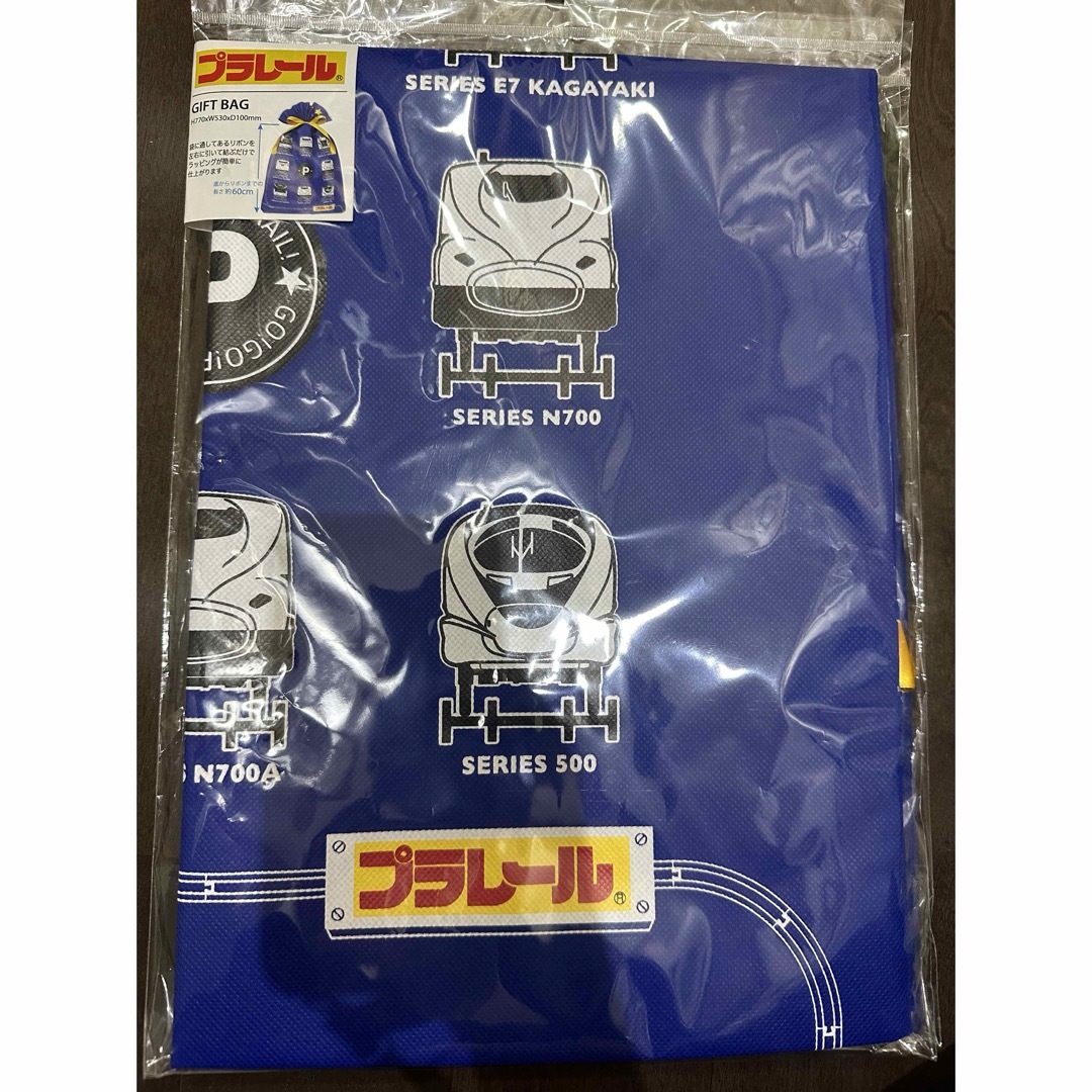 Takara Tomy(タカラトミー)の大きなプレゼントに！プラレール ギフトバッグ3L キッズ/ベビー/マタニティのおもちゃ(その他)の商品写真