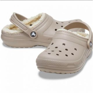 クロックス(crocs)の新品 26㎝ クロックス クラシック ラインド クロッグ ベージュ ボア付き(サンダル)