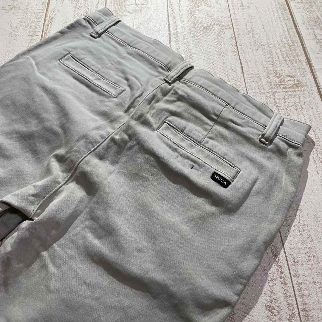 RVCA(ルーカ)の【RVCA】ルーカ DAGGERS ストレッチチノパンツ 28インチ グレー メンズのパンツ(チノパン)の商品写真