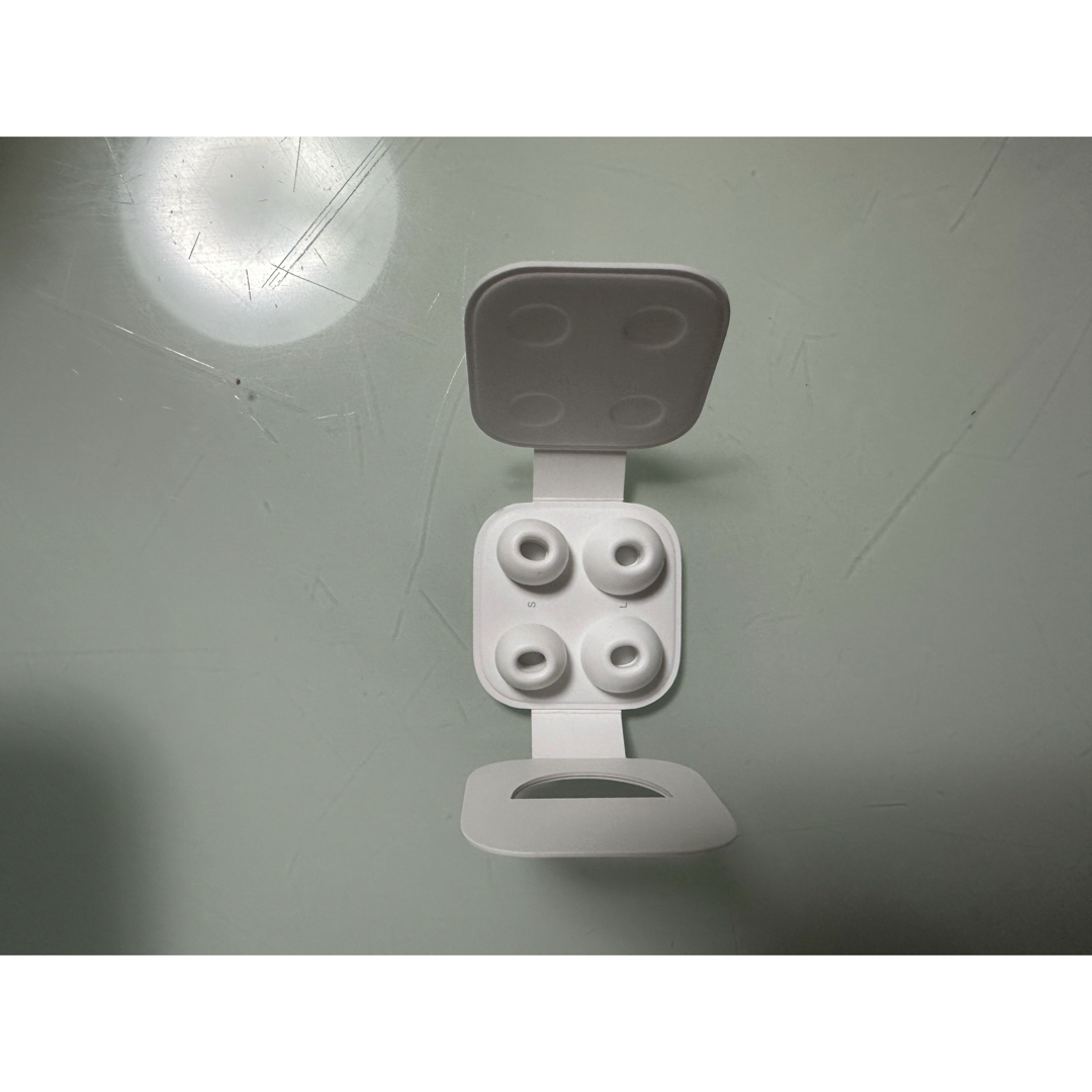 AirPods Pro スマホ/家電/カメラのオーディオ機器(ヘッドフォン/イヤフォン)の商品写真