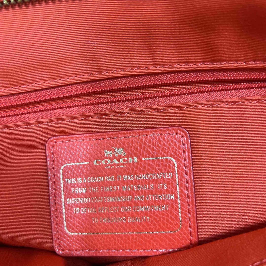 COACH(コーチ)のCOACH トートバッグ オレンジ レディースのバッグ(トートバッグ)の商品写真