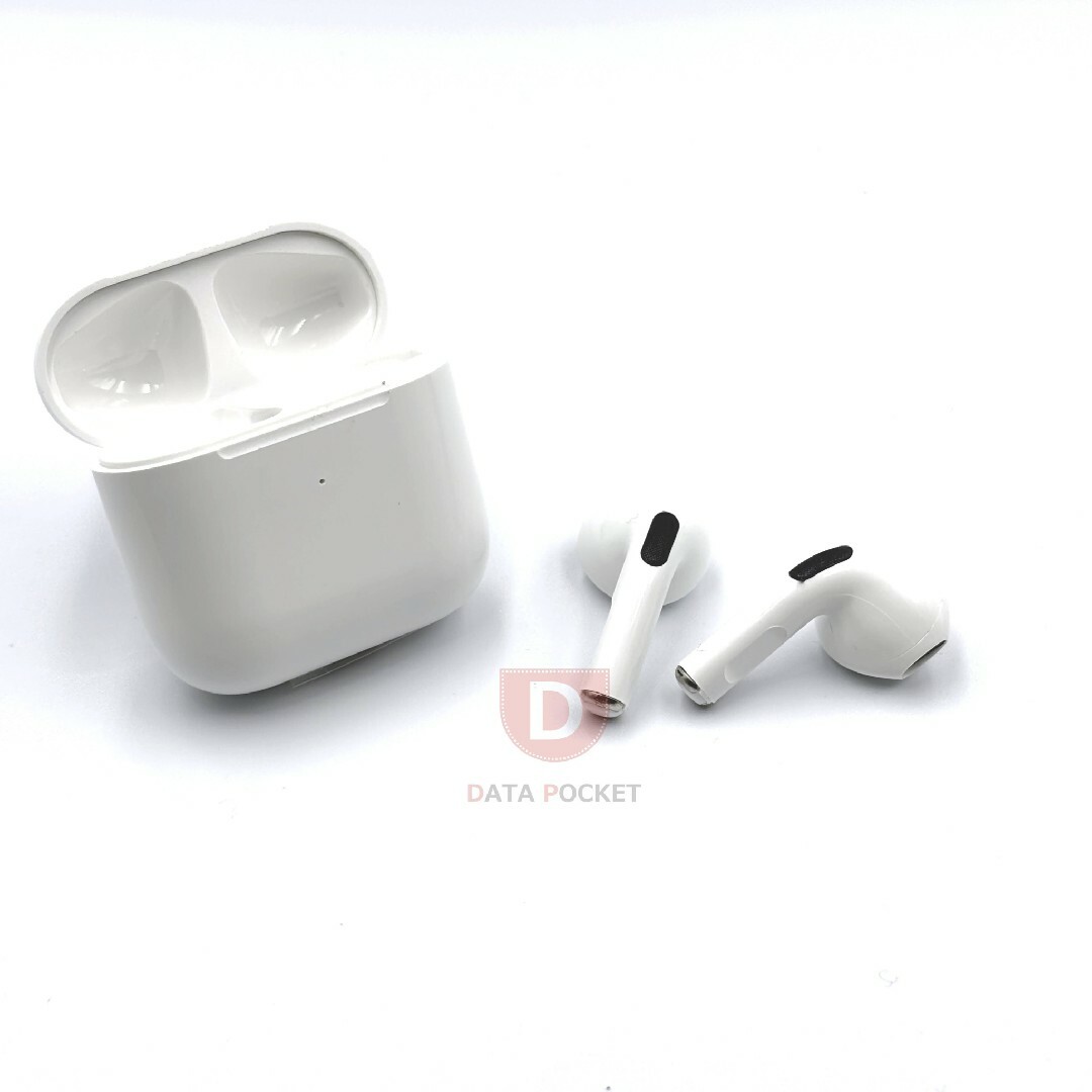 最新Bluetooth イヤホン Pro4 スマホ/家電/カメラのオーディオ機器(ヘッドフォン/イヤフォン)の商品写真