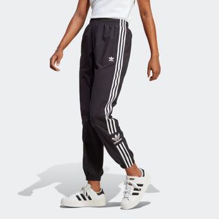 アディダス(adidas)のアディダスクラシックスロックアップトラックパンツ(その他)