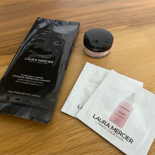 ローラメルシエ(laura mercier)の新品未使用 ☆ ローラメルシエ パウダー 下地 クッションファンデーション(サンプル/トライアルキット)