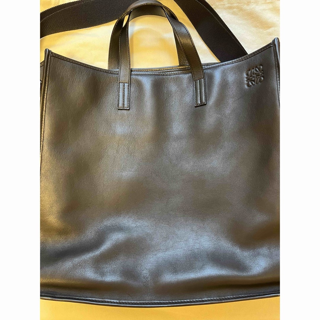 LOEWE(ロエベ)の正規 LOEWE ロエベ レザー トート ショルダーバッグ メンズのバッグ(ショルダーバッグ)の商品写真