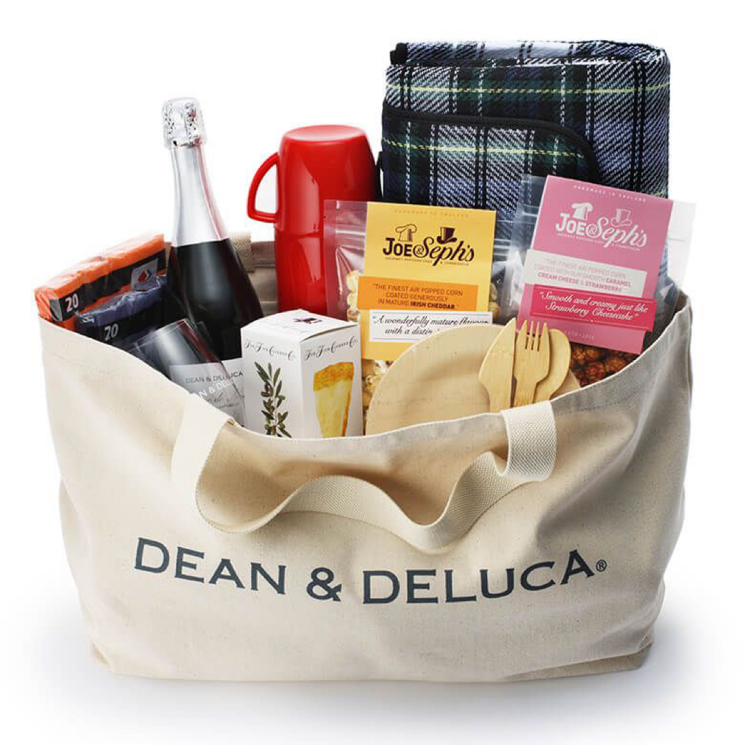 DEAN & DELUCA(ディーンアンドデルーカ)のDEAN&DELUCA ビックトートバッグ ナチュラル レディースのバッグ(トートバッグ)の商品写真