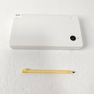 ニンテンドーDS(ニンテンドーDS)のNintendo　ニンテンドーDSi　ホワイト　画面極美品　任天堂　ゲーム機(携帯用ゲーム機本体)